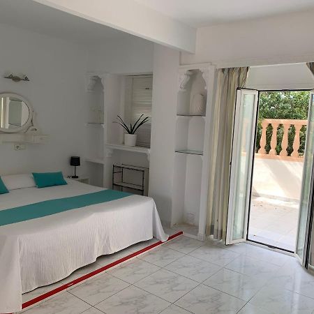 Apartament Estudio Espujols Es Pujols Zewnętrze zdjęcie